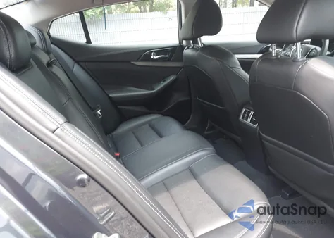 2017 Nissan Maxima 3.5 Sl z USA, uszkodzony, nr VIN 1N4AA6AP4HC440075